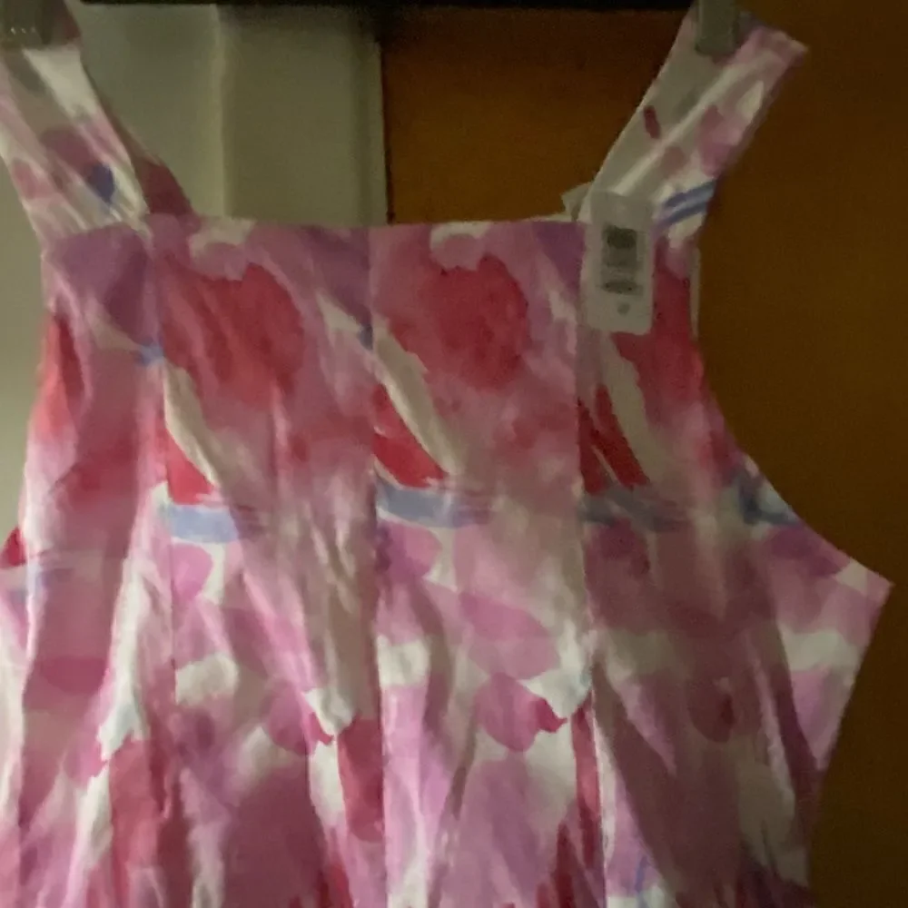 N/A girls sleeveless